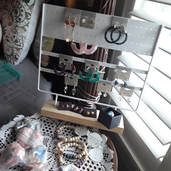 💌 Small Sparkling Rhinestone Hoops - Picture 6 of 6